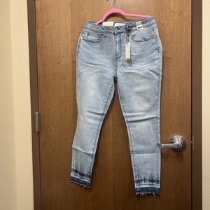 Judy Blue mid rise skinny jeans